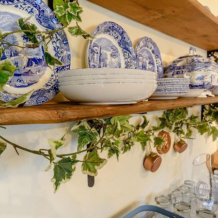 The Smithy - E5445 Villa Brassington Bagian luar foto